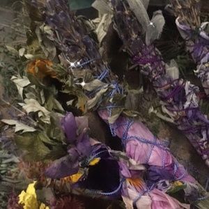 Spring botanical wands handmade with pansies and lavender 🌸🧚‍♀️🌿